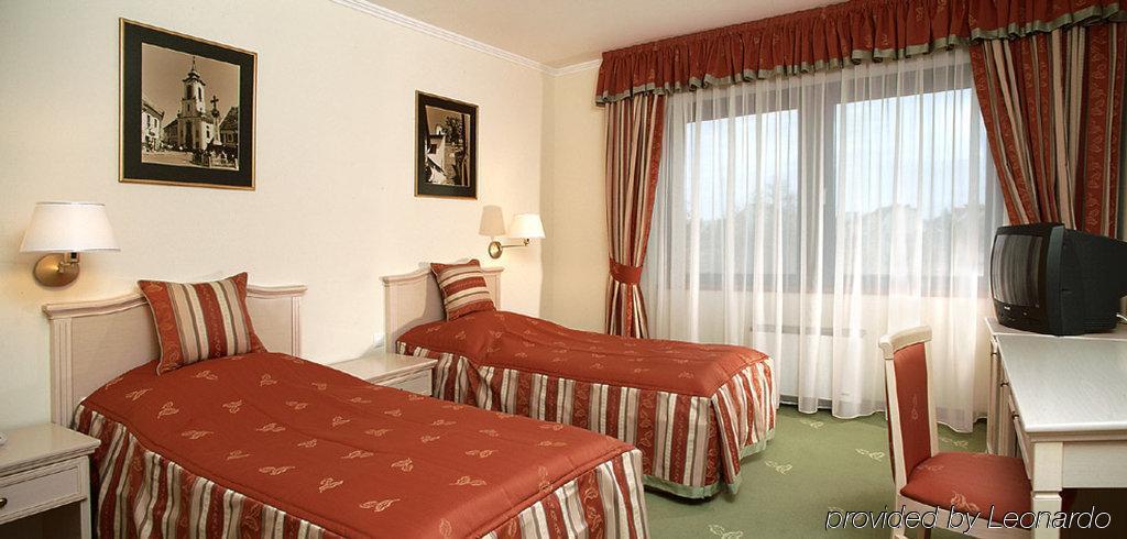 Hotel Kalvaria Superior Gyor Bilik gambar